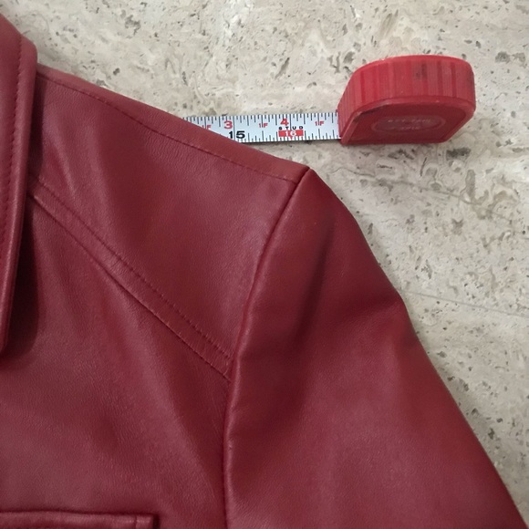 Woman’s Kenneth Cole Reaction Leather Coat - Picture 8 of 10